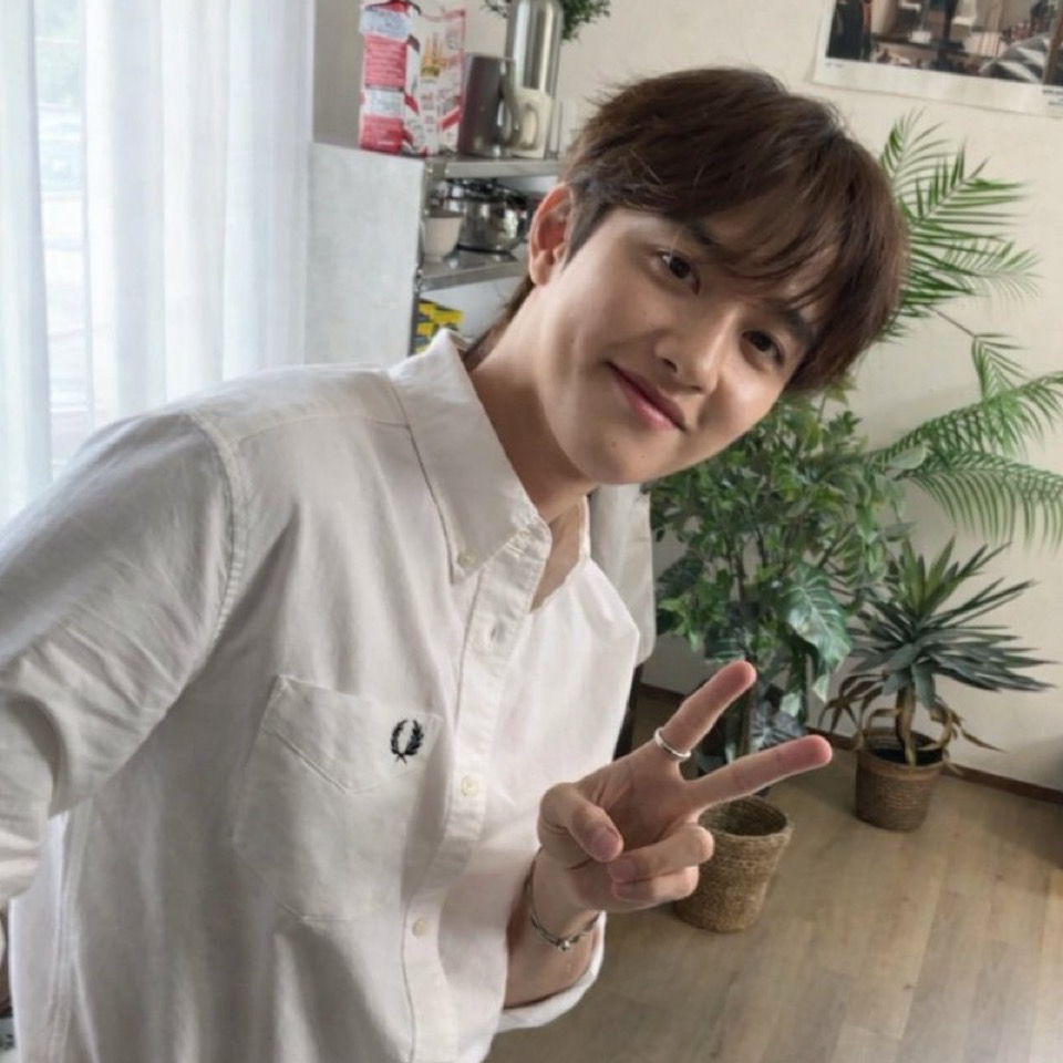 Momen yang diabadikan oleh penggemar D.O. (EXO)