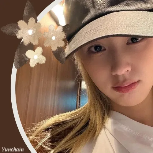 A moment captured by Miyeon (i-dle)'s fan