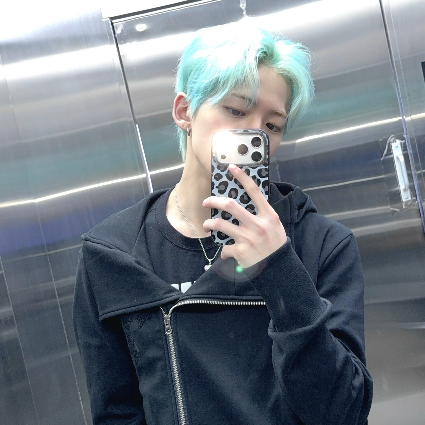 Minjae (Xikers)粉絲拍下的瞬間