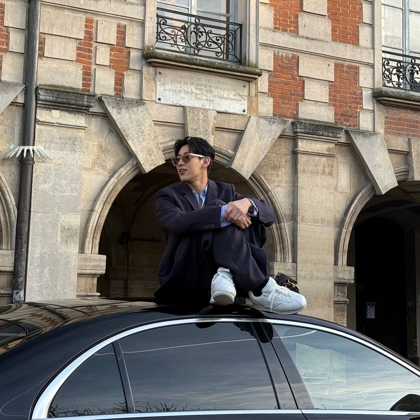 Behind-the-scenes cut of Bambam (GOT7)