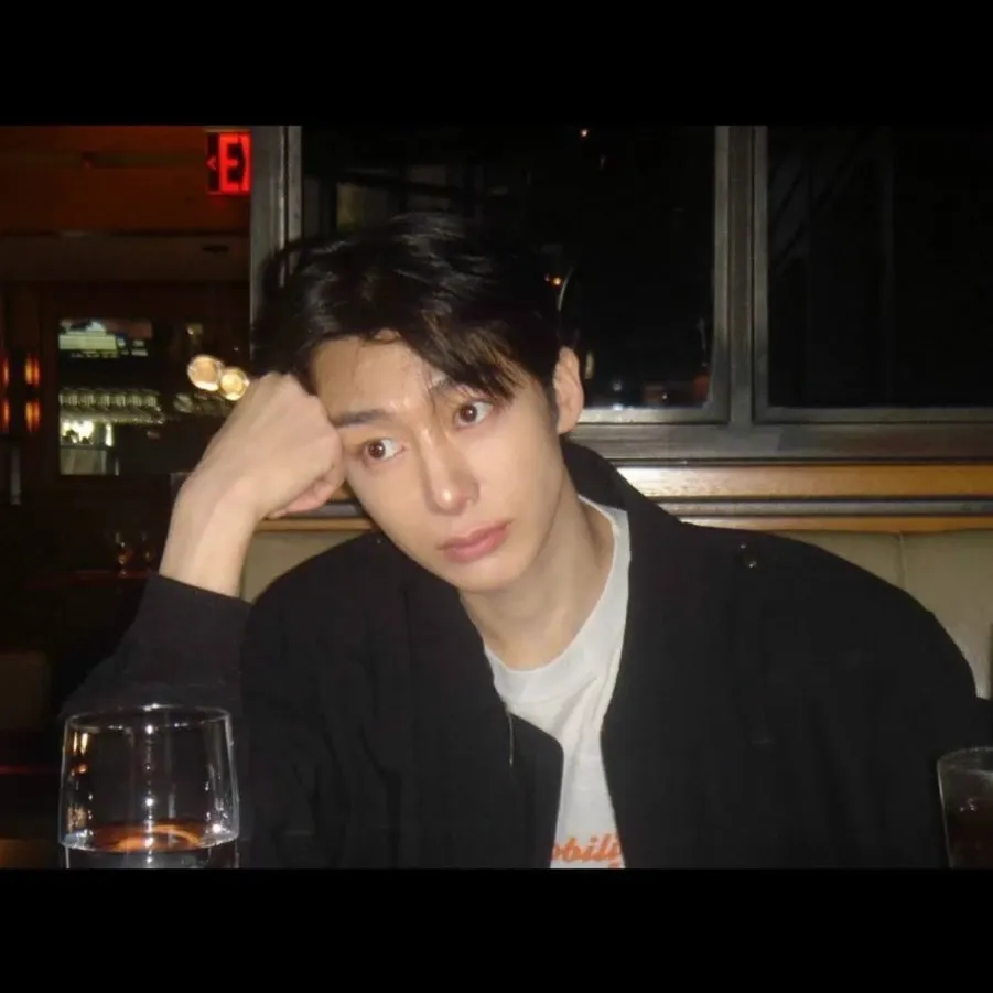 Momen yang diabadikan oleh penggemar MONSTA X