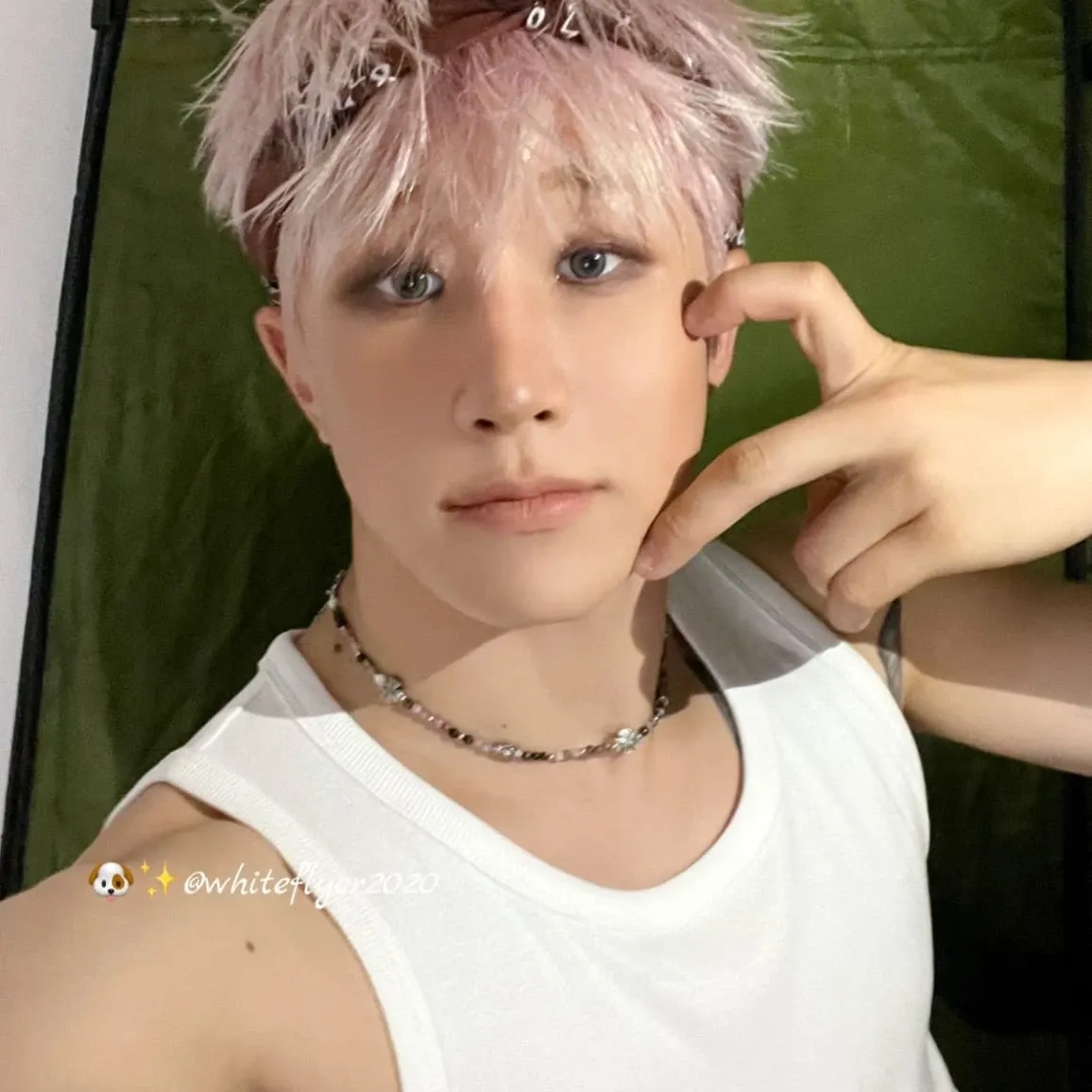 Behind-the-scenes cut of Jinjin (ASTRO)