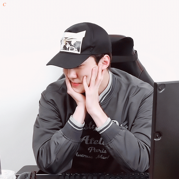 세훈 (EXO) 최근 활동샷