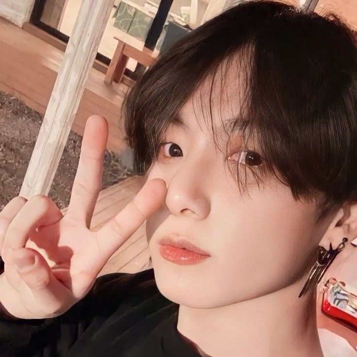 정국 (방탄소년단)의 최신 사진