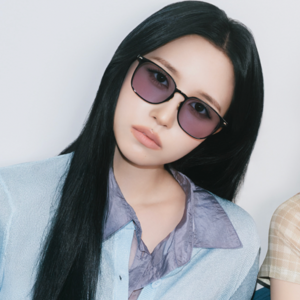 Latest photo of Mina (TWICE)