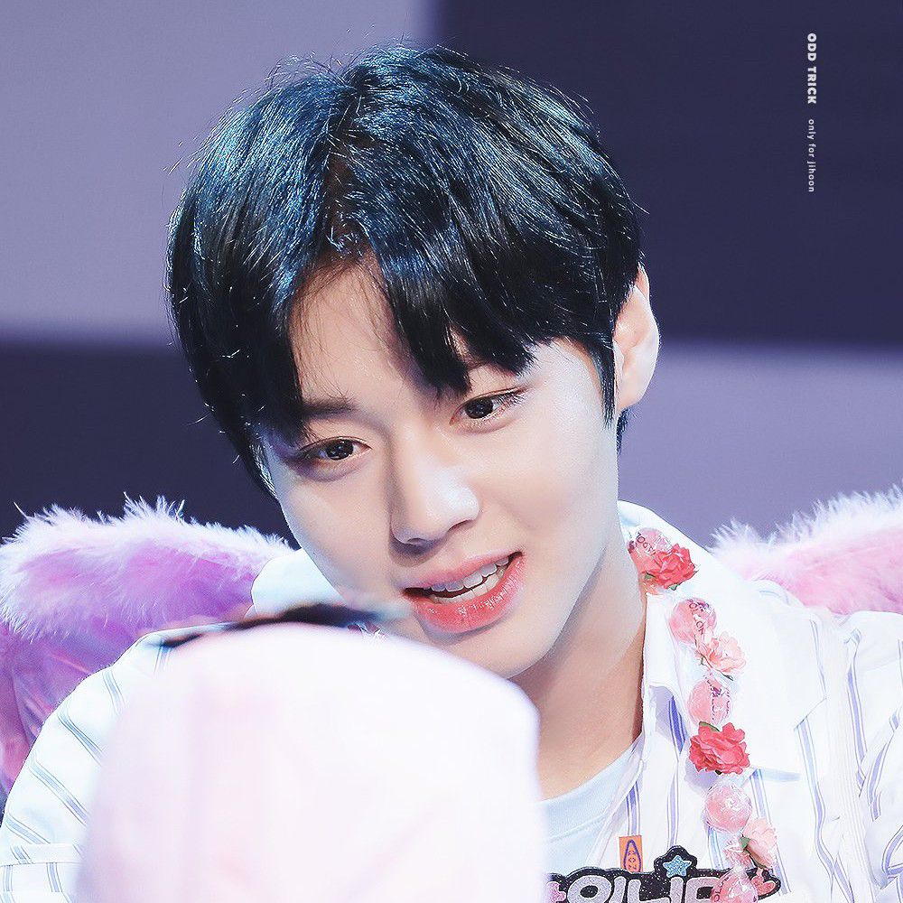 Recent activity shot of Park Jihoon
