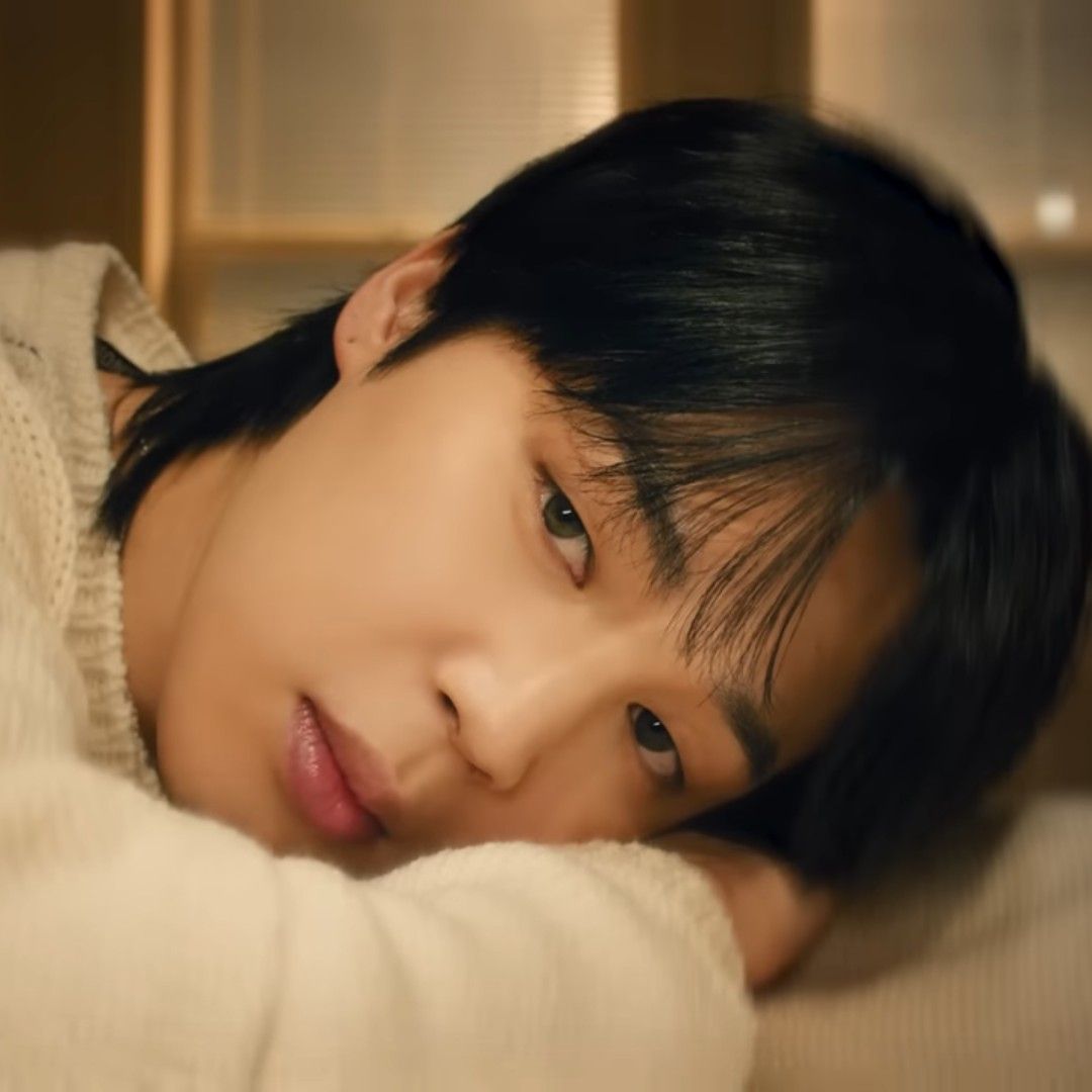 A moment captured by Jimin (BTS)'s fan