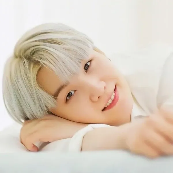 Potret di balik layar SUGA (BTS)