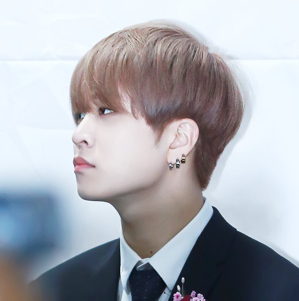 Latest photo of Youngjae (GOT7)