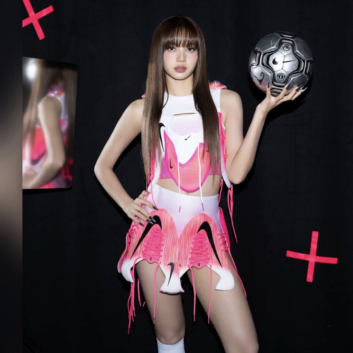 Potret di balik layar Lisa (BLACKPINK)