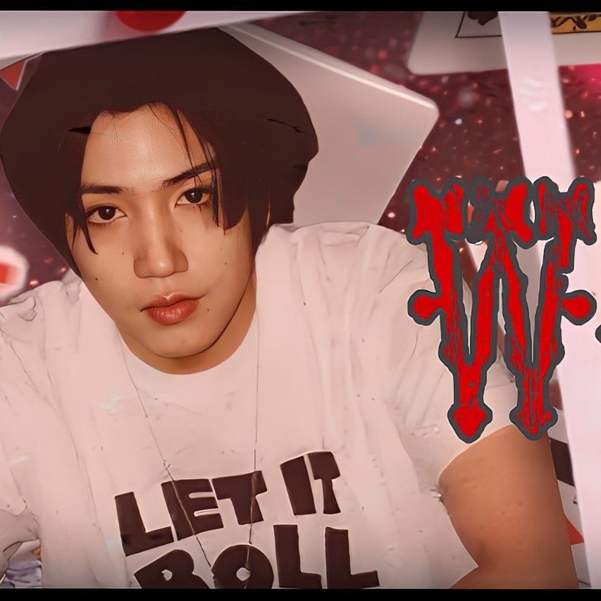 Latest photo of Wooseok (PENTAGON)