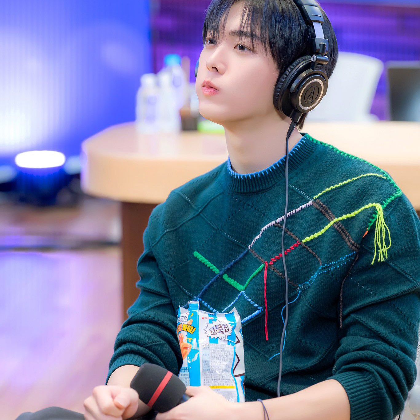 아스트로의 비하인드 컷