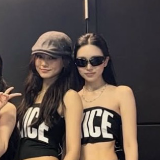 쯔위 (TWICE) 최근 활동샷