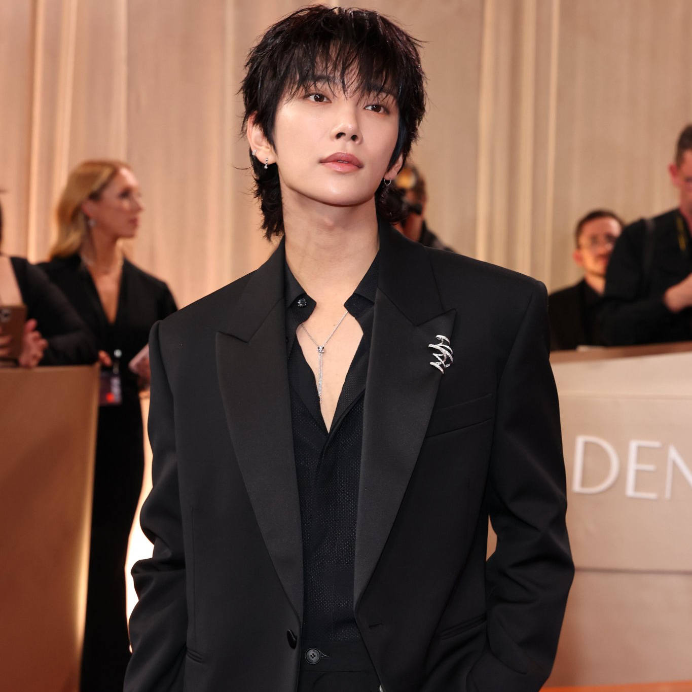 Latest photo of Joshua (SEVENTEEN)