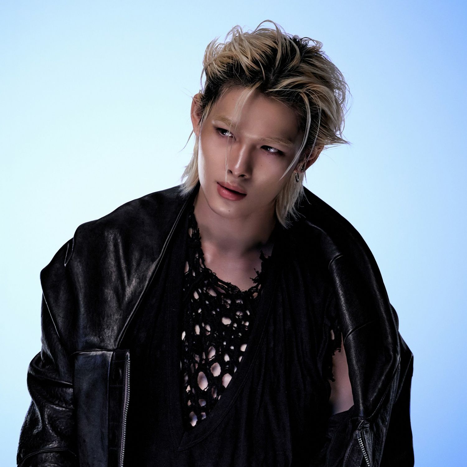 Recent activity shot of NI-KI (ENHYPEN)