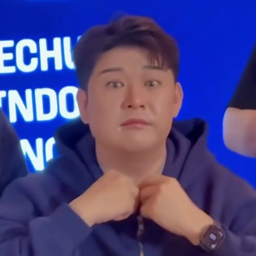 A moment captured by Shindong (Super Junior)'s fan