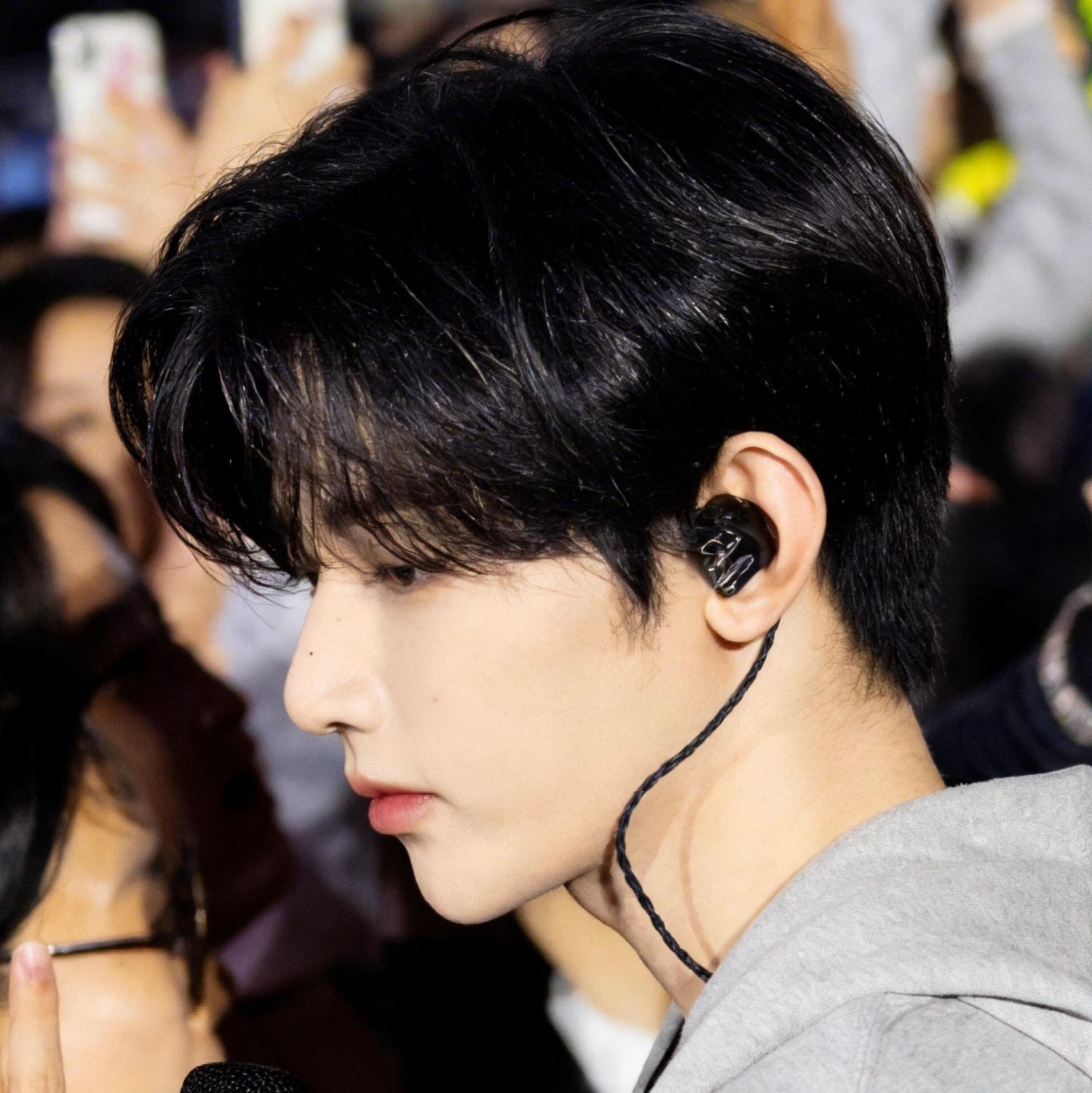 A moment captured by Zhang Hao's fan