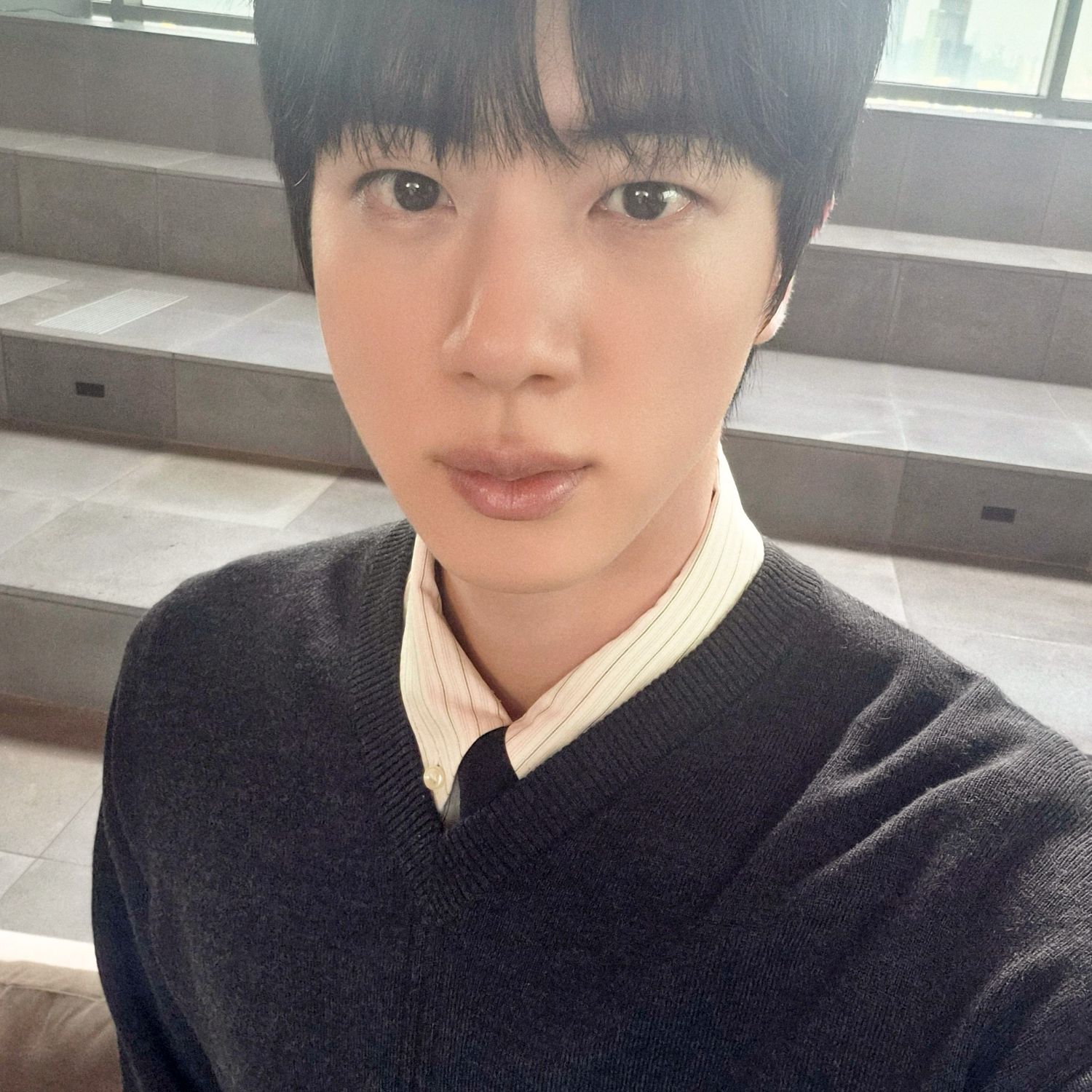 Potret di balik layar Jin (BTS)