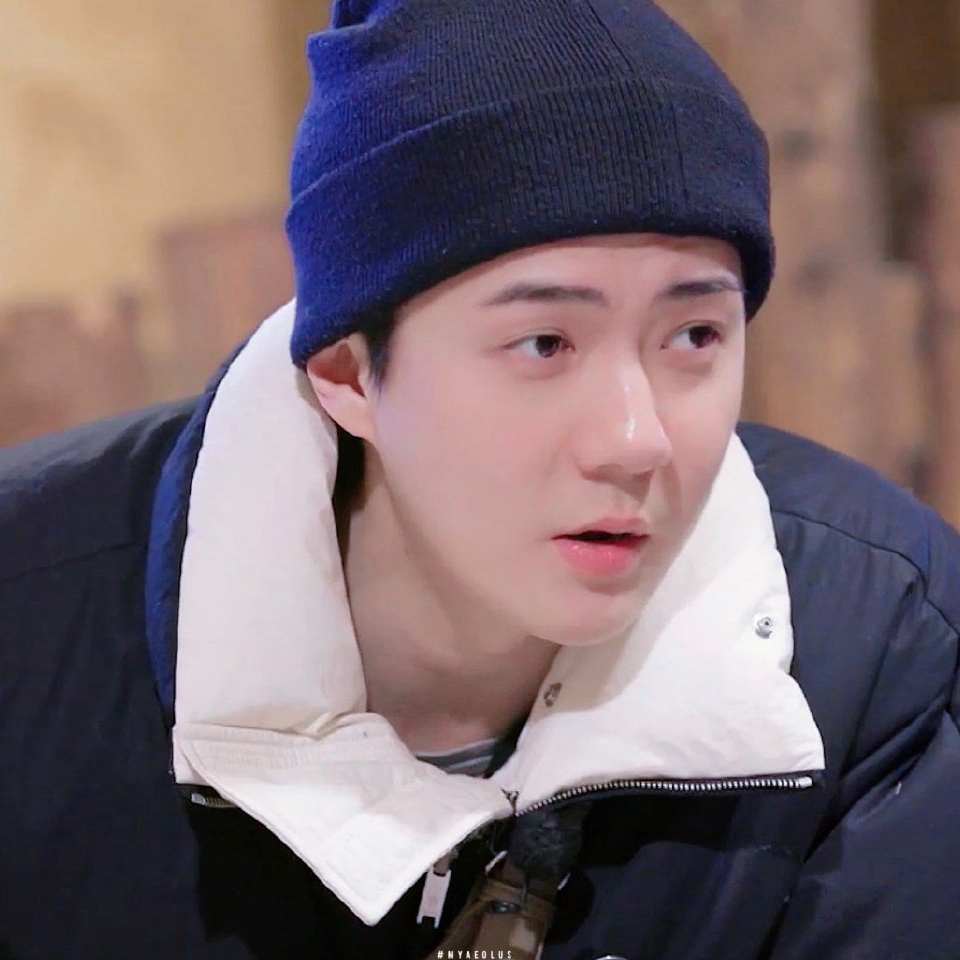 세훈 (EXO)의 비하인드 컷