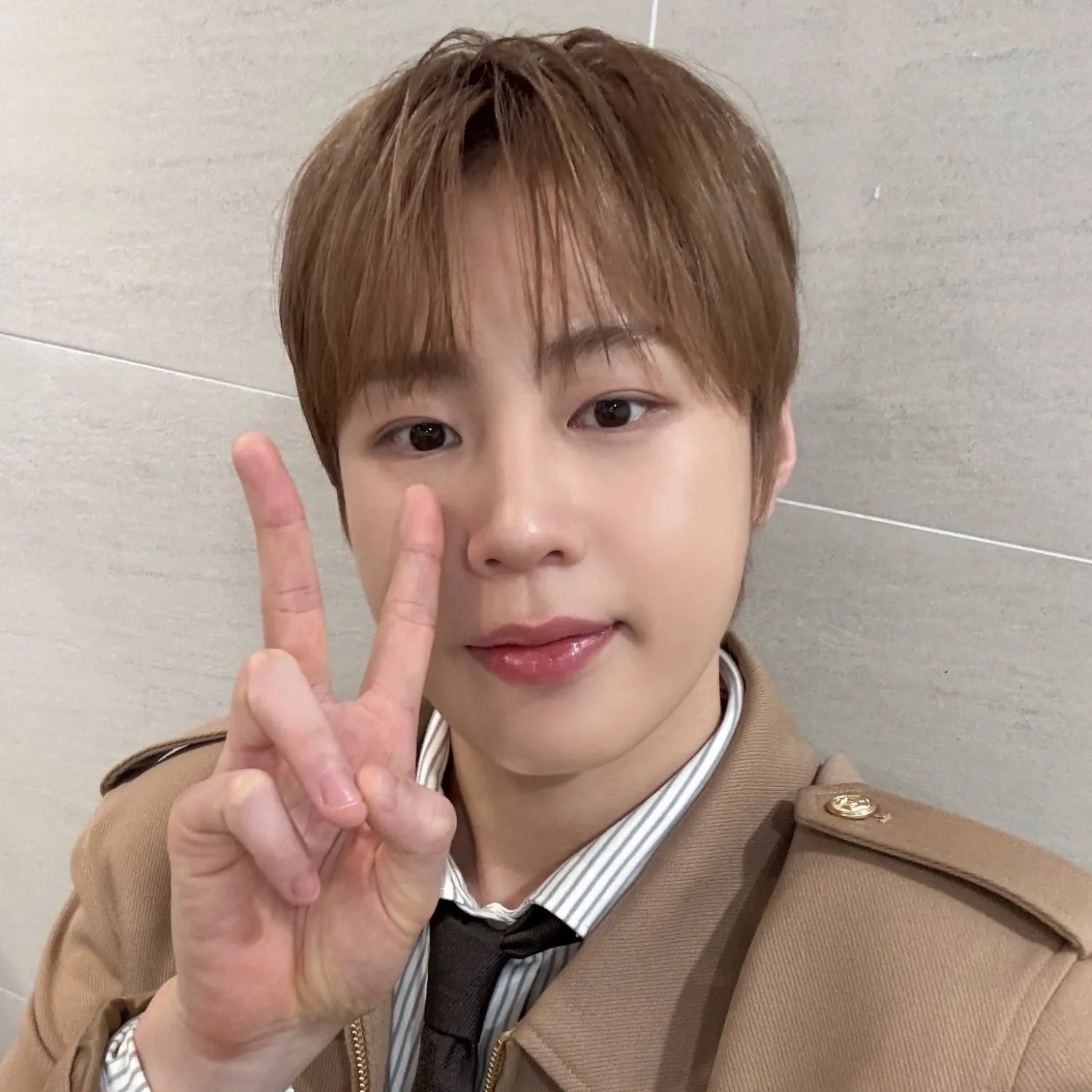 하성운의 비하인드 컷