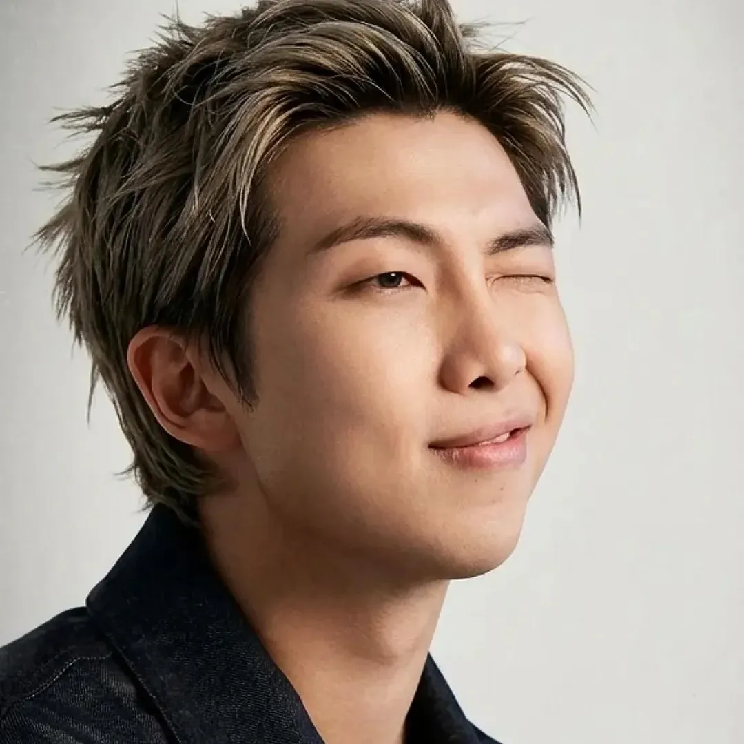 RM (防弹少年团)的幕后花絮