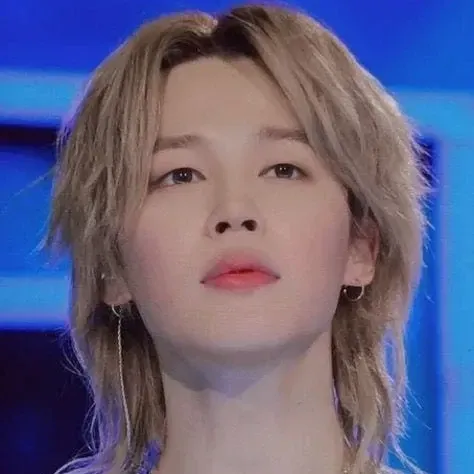 지민 (방탄소년단)의 최신 사진