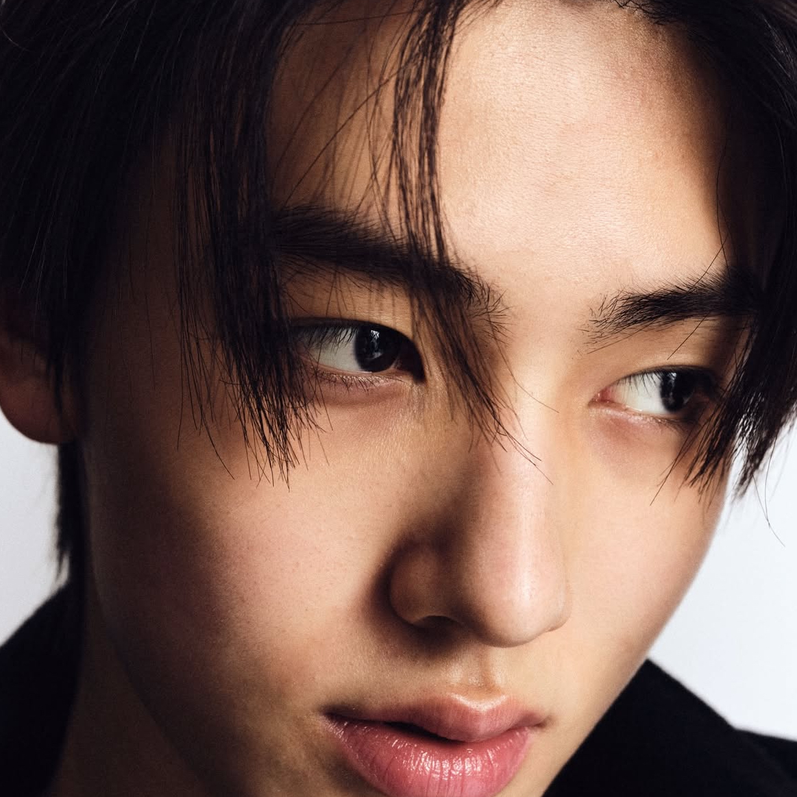 Recent activity shot of Seonghyeon (CORTIS)