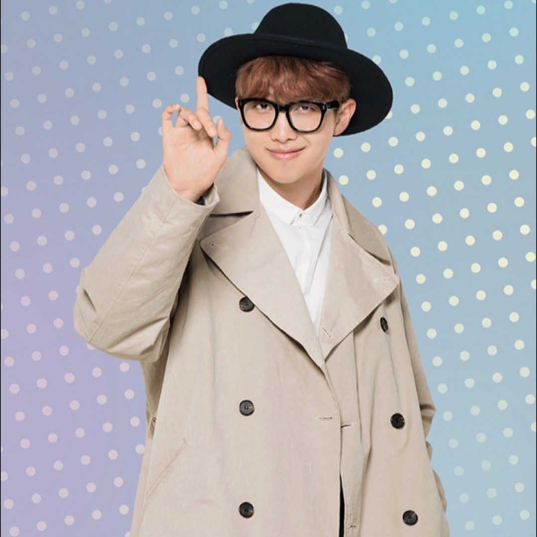 Behind-the-scenes cut of RM (BTS)