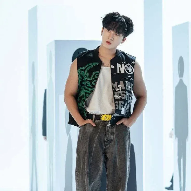 Latest photo of Changbin (Stray Kids)