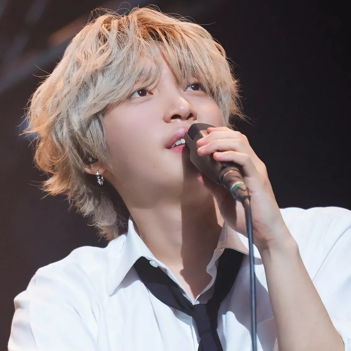 Recent activity shot of Jeong Sewoon