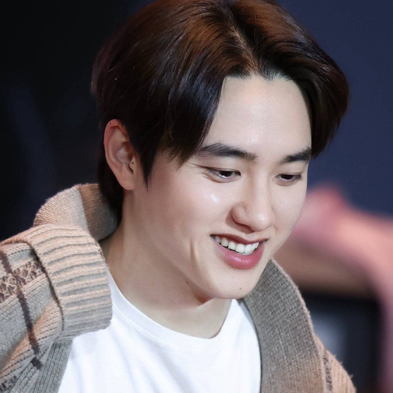 Foto aktivitas terbaru D.O. (EXO)