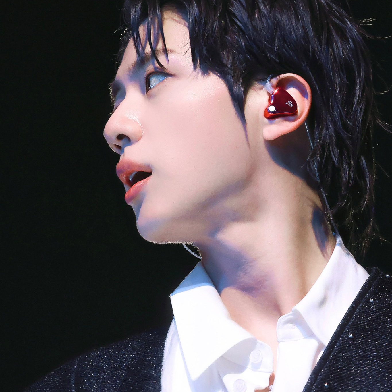 Momen yang diabadikan oleh penggemar Jin (BTS)