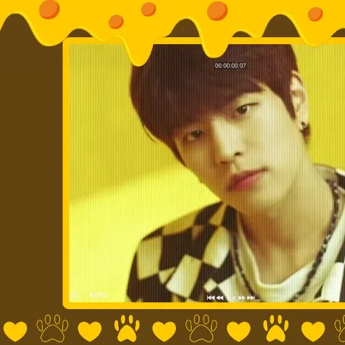 Recent activity shot of Seungmin (Stray Kids)