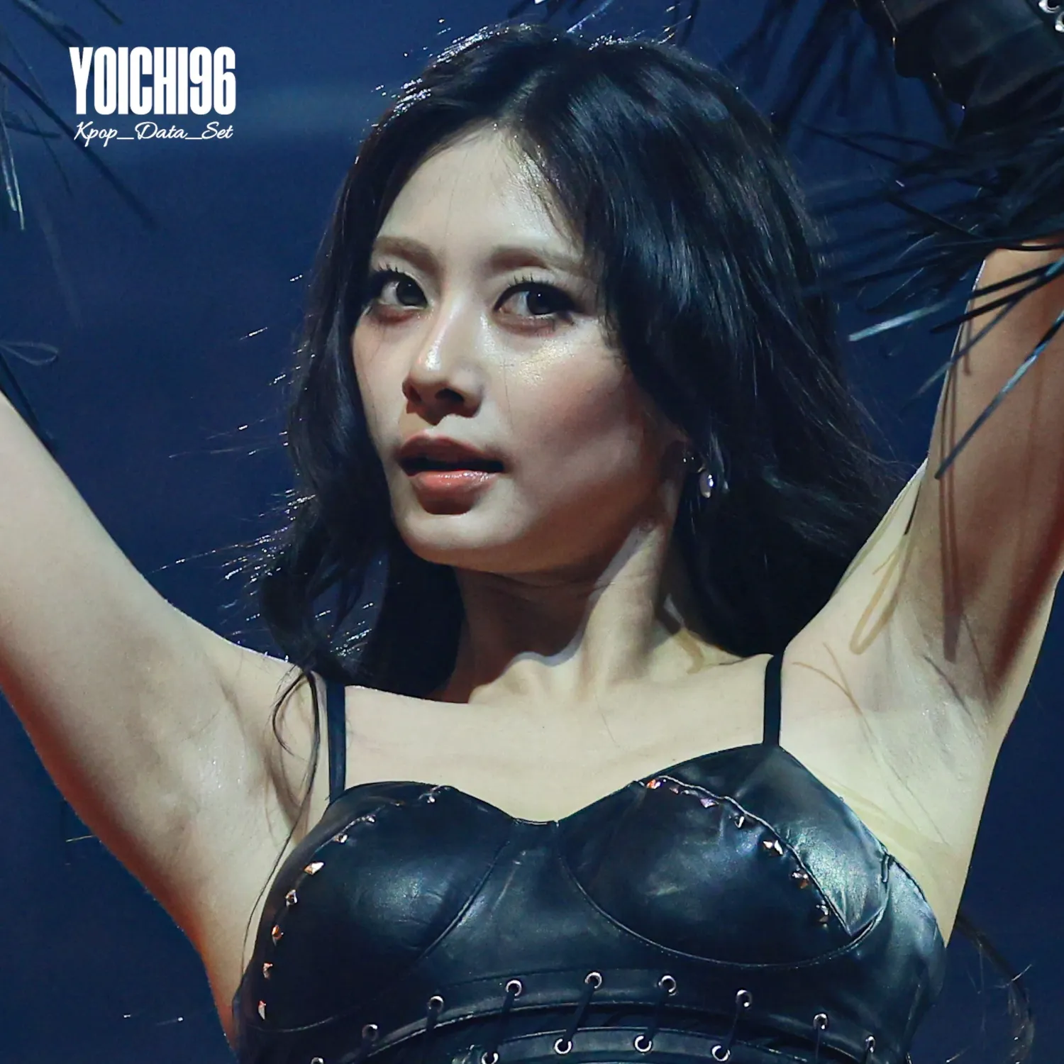 Momen yang diabadikan oleh penggemar Tzuyu (TWICE)