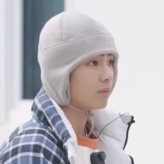 V (BTS)の最近の活動写真