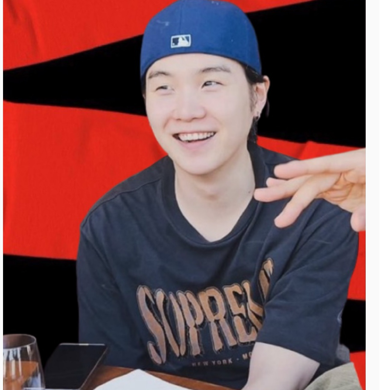 SUGA (防彈少年團)的幕後花絮