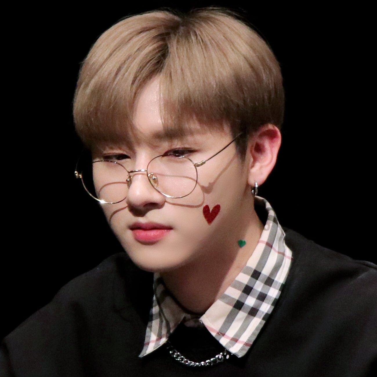 Foto aktivitas terbaru MONSTA X