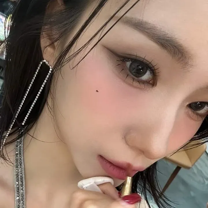 A moment captured by Seo Youngeun's fan