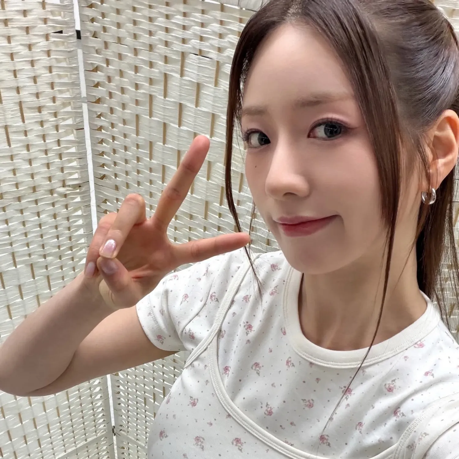A moment captured by Yoon Bomi (Apink)'s fan