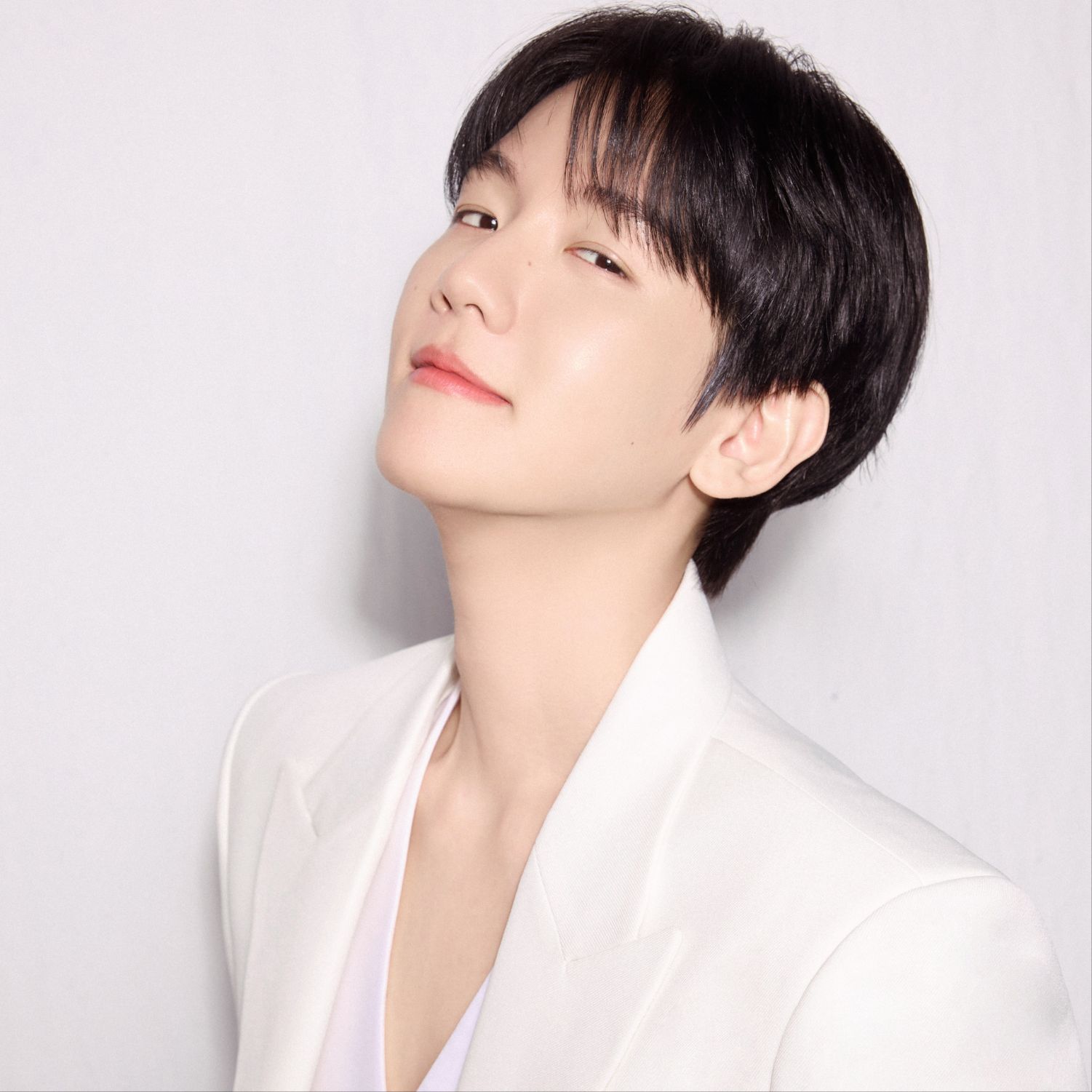 백현 (EXO)의 최신 사진