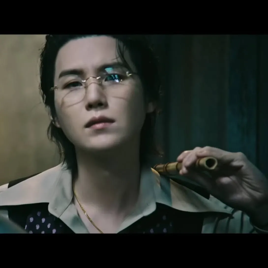 Latest photo of SUGA (BTS)