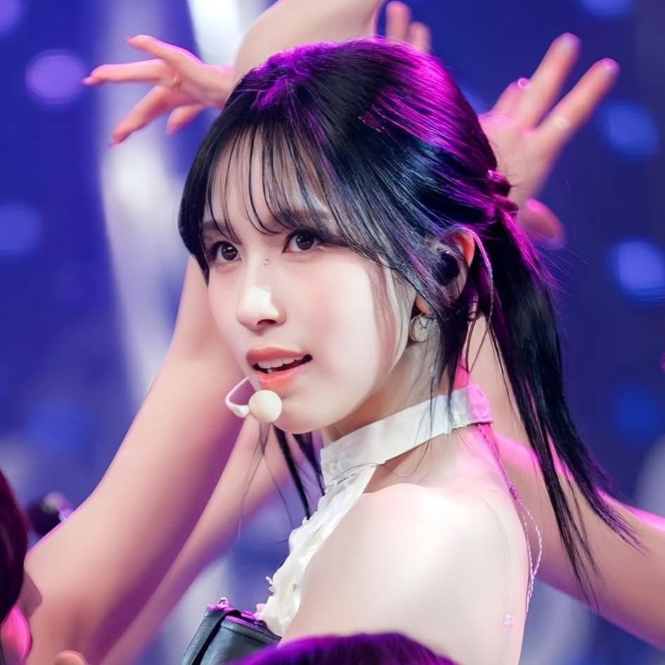 미나 (TWICE) 최근 활동샷