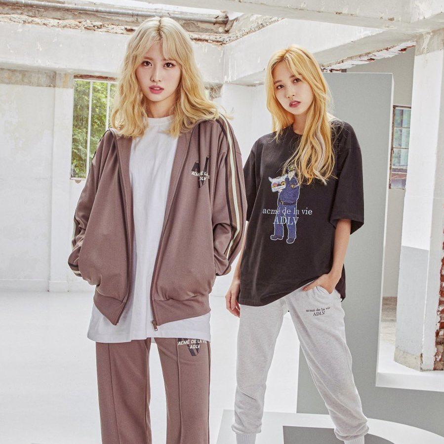 TWICE의 최신 사진