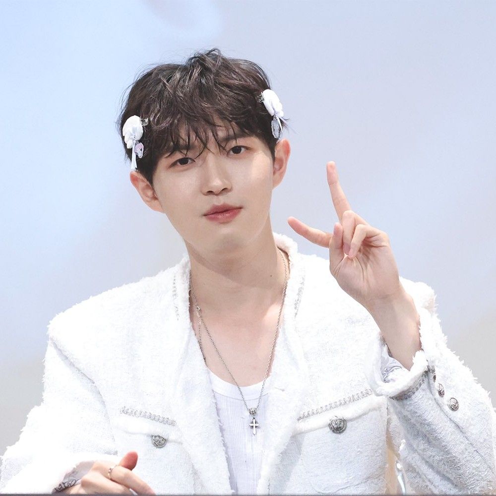 Momen yang diabadikan oleh penggemar Kim Jaehwan