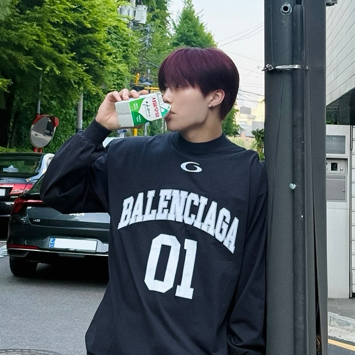 Behind-the-scenes cut of Park Gunwook (ZEROBASEONE)