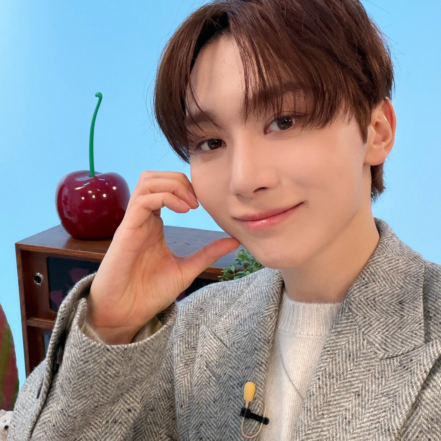 A moment captured by Seungkwan (SEVENTEEN)'s fan