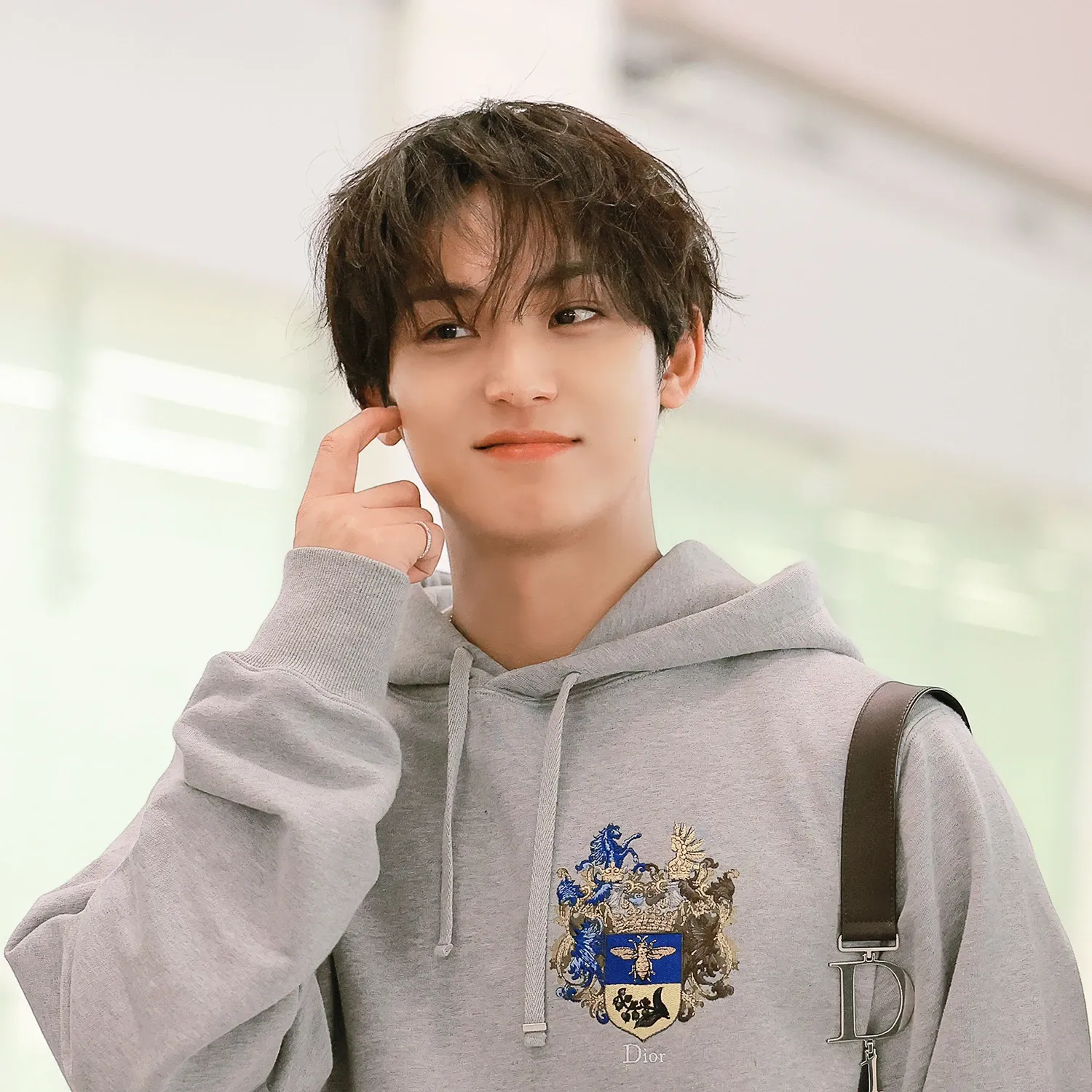 A moment captured by Mingyu (SEVENTEEN)'s fan