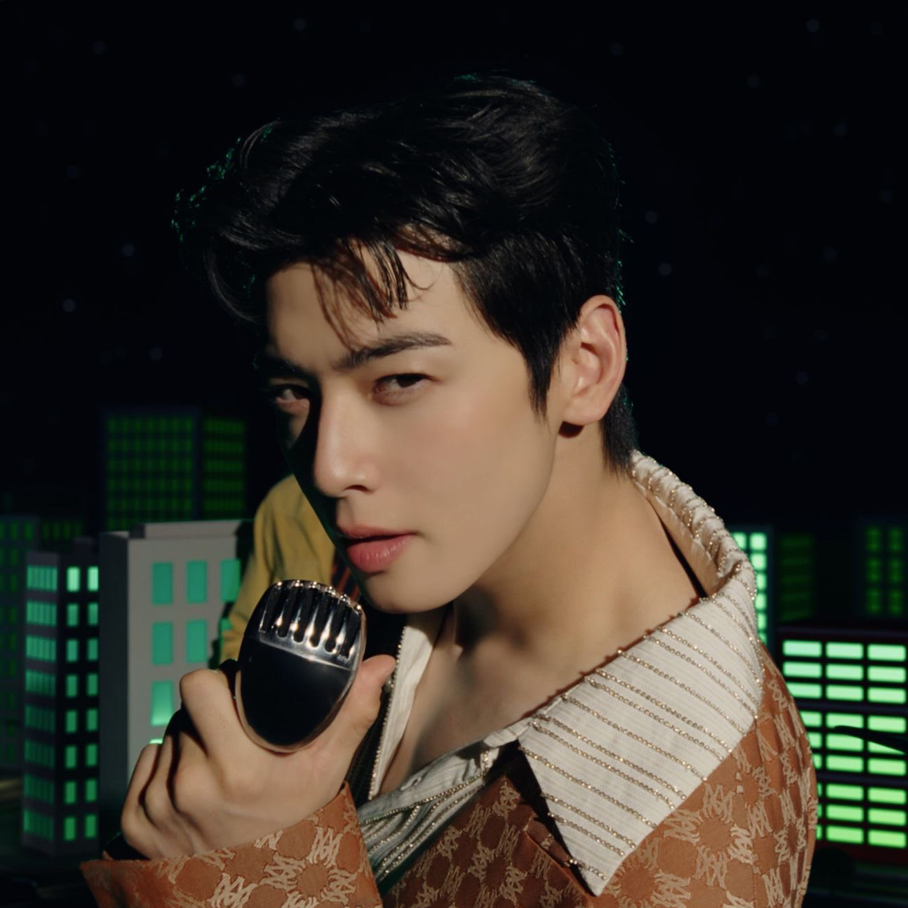 Behind-the-scenes cut of Eunwoo (ASTRO)