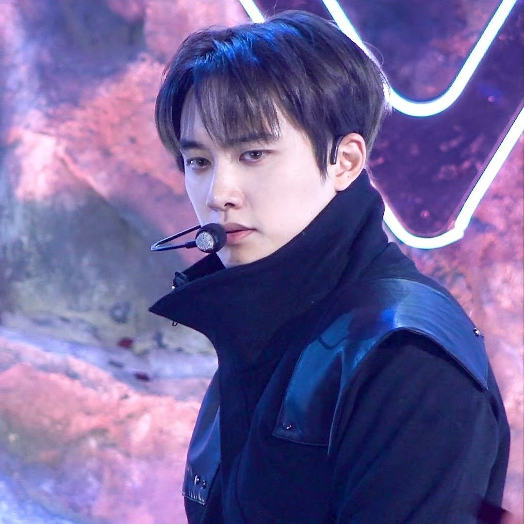 D.O. (EXO)的最新照片