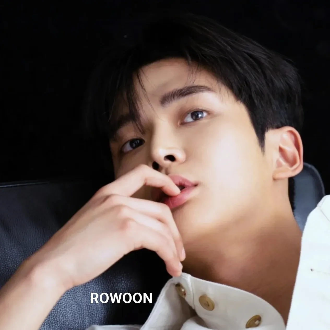 Behind-the-scenes cut of Rowoon